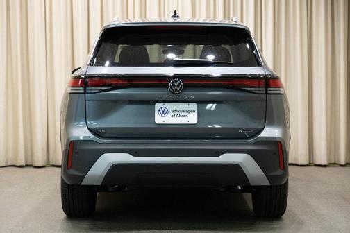 2025 Volkswagen Tiguan 2.0T SE 4MOTION