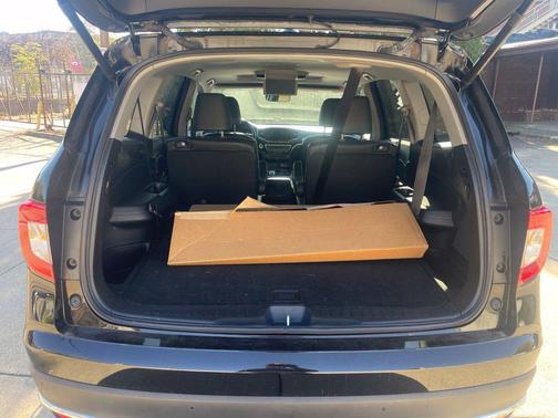 Crystal Black Pearl 2022 Honda Pilot Touring 8-Passenger