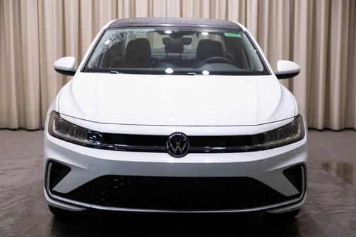 2026 Volkswagen Jetta 1.4T SE