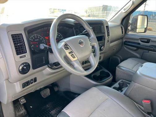 2018 Nissan NV Cargo NV2500 HD SV V8