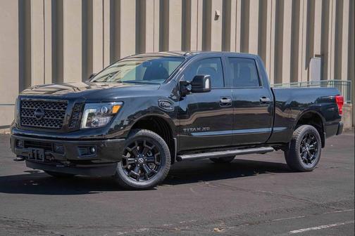 2019 Nissan Titan XD SV