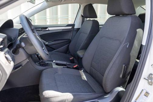 2020 Volkswagen Passat 2.0T S