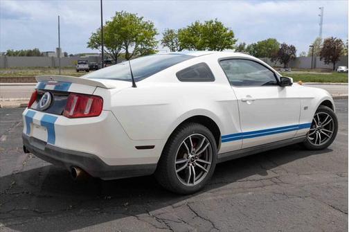 2010 Ford Mustang GT Premium