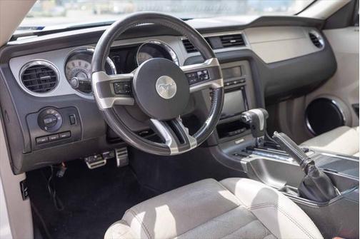 2010 Ford Mustang GT Premium