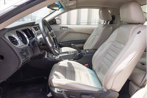 2010 Ford Mustang GT Premium