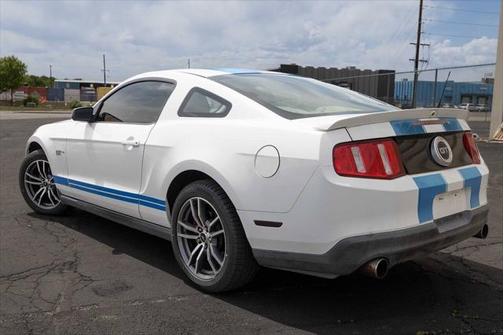 2010 Ford Mustang GT Premium
