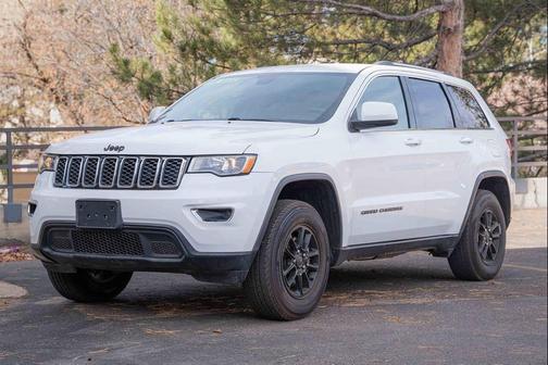 2018 Jeep Grand Cherokee Laredo E