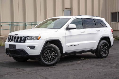 2018 Jeep Grand Cherokee Laredo E