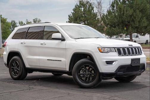 2018 Jeep Grand Cherokee Laredo E