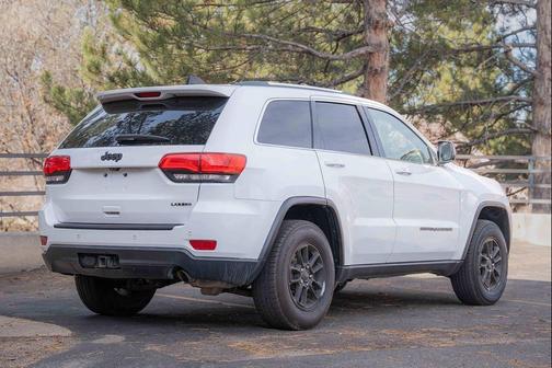 2018 Jeep Grand Cherokee Laredo E