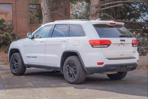 2018 Jeep Grand Cherokee Laredo E