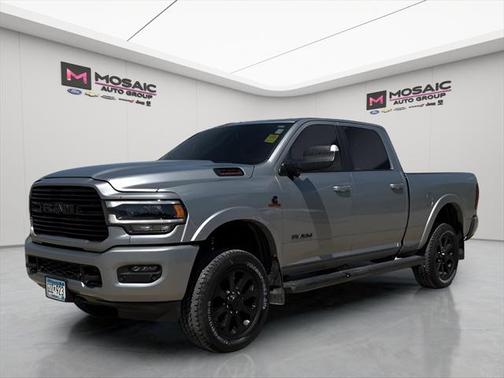 2022 RAM 2500 Laramie Crew Cab 4x4 6'4' Box