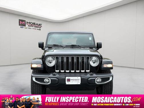 Black Clearcoat 2021 Jeep Gladiator Overland