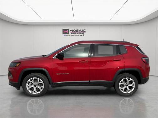 2025 Jeep Compass Latitude
