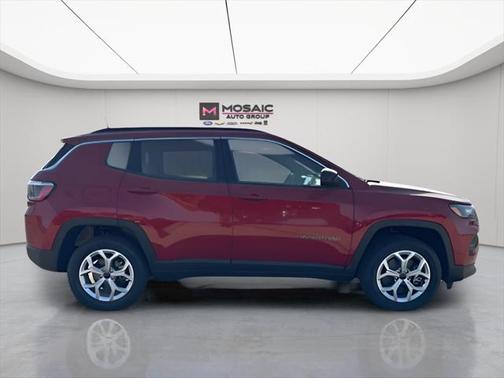 2025 Jeep Compass Latitude