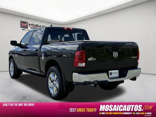 Brilliant Black Crystal Pearlcoat 2016 RAM 1500 Big Horn