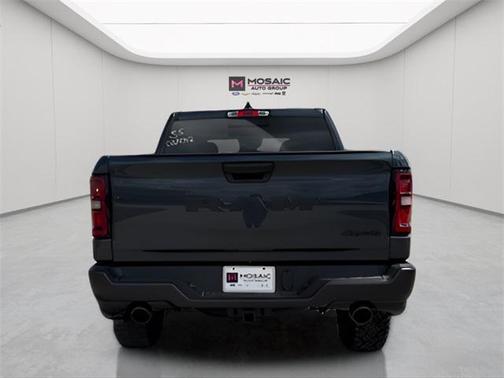 2025 RAM 1500 Warlock Crew Cab 4x4 5'7' Box