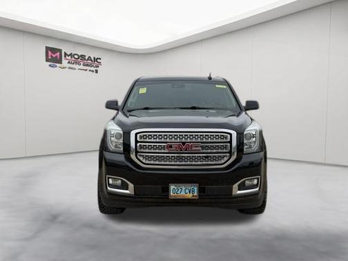 Onyx Black 2018 GMC Yukon XL SLT