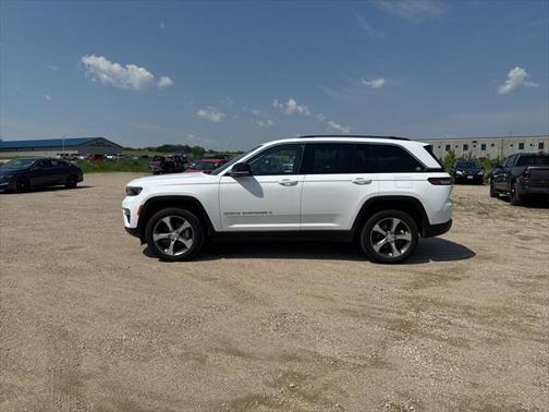 2023 Jeep Grand Cherokee Limited X