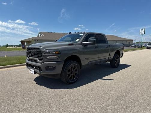 2025 RAM 2500 Big Horn Crew Cab 4x4 6'4' Box