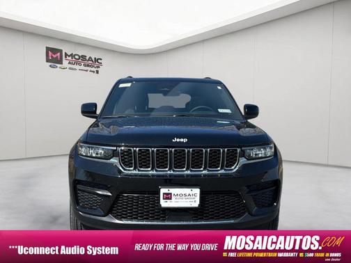 Diamond Black Crystal Pearlcoat 2026 Jeep Grand Cherokee Altitude