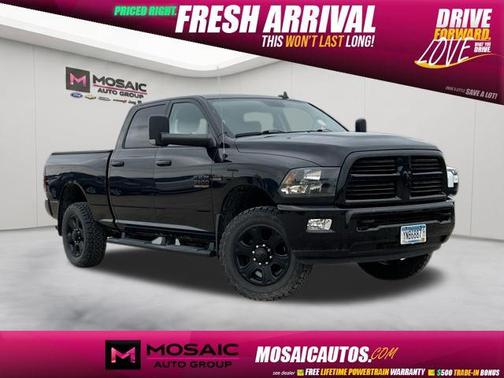 Brilliant Black Crystal Pearlcoat 2017 RAM 3500 Big Horn Crew Cab 4x4 6'4' Box