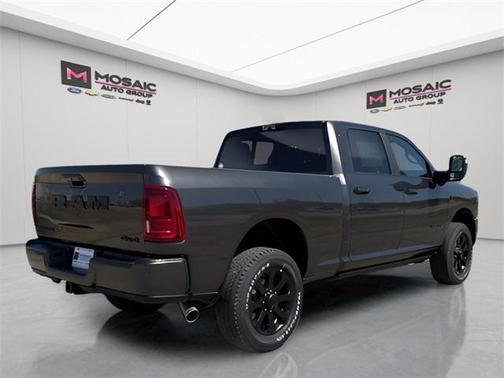 2025 RAM 3500 Laramie Crew Cab 4x4 6'4' Box