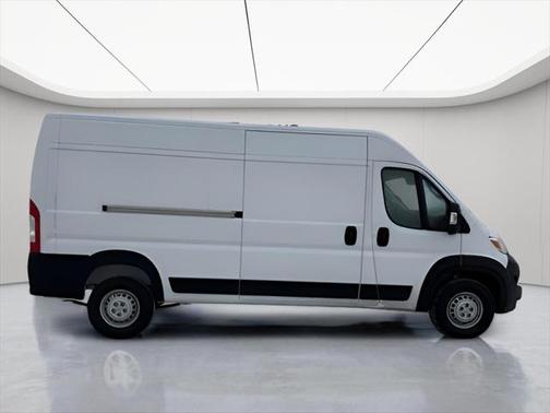 2025 RAM ProMaster 1500 Low Roof