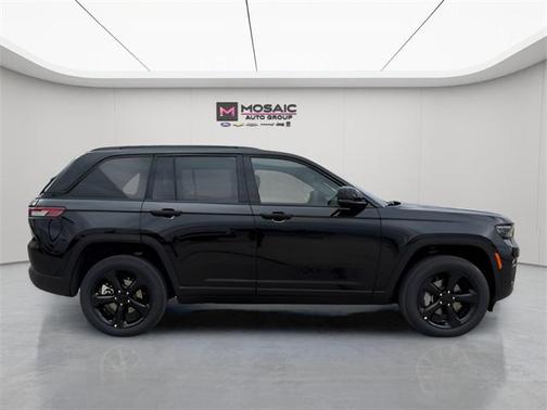2025 Jeep Grand Cherokee Limited X