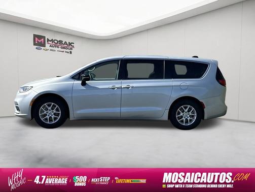 Silver Mist Clearcoat 2024 Chrysler Pacifica Touring L