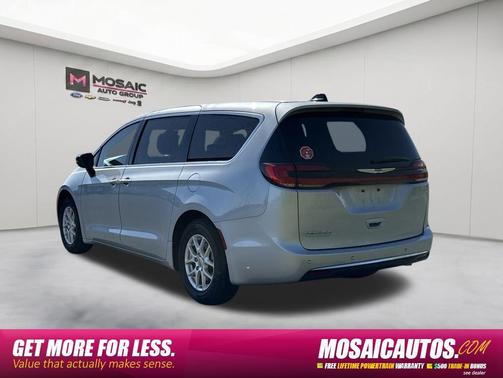 Silver Mist Clearcoat 2024 Chrysler Pacifica Touring L