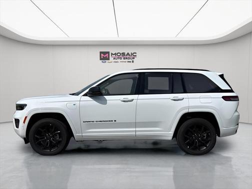 2025 Jeep Grand Cherokee 4xe Anniversary Edition