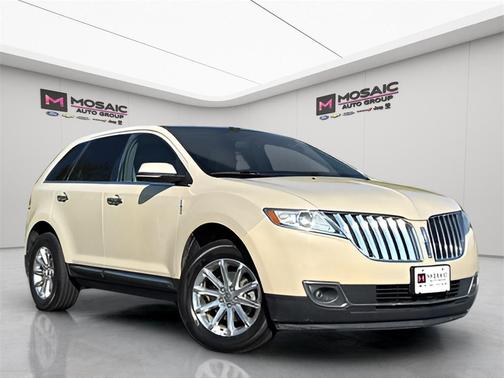 2014 Lincoln MKX Base