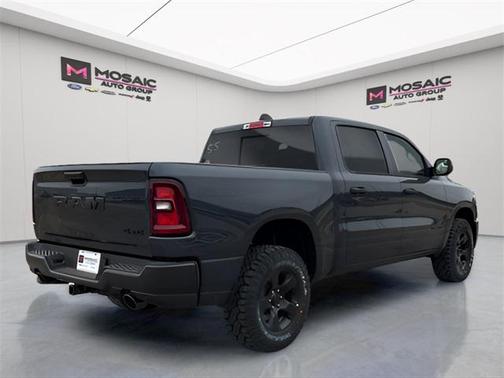 2025 RAM 1500 Warlock Crew Cab 4x4 5'7' Box