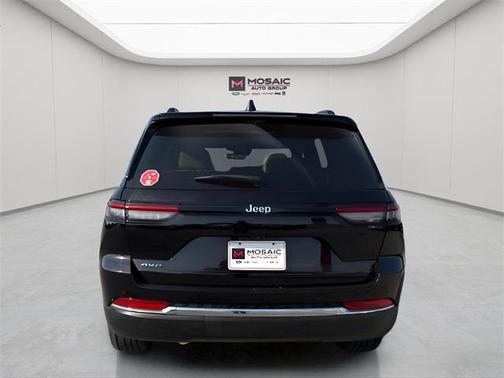 2022 Jeep Grand Cherokee 4xe Base