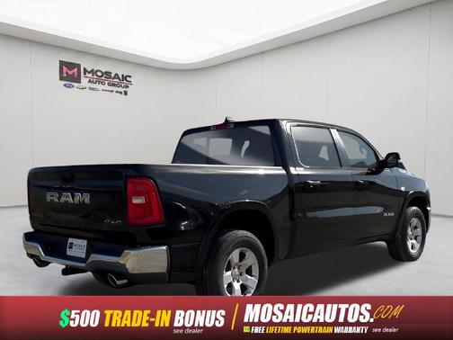 Diamond Black Crystal Pearlcoat 2026 RAM 1500 Big Horn/Lone Star