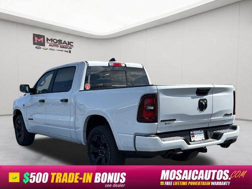 Bright White Clearcoat 2026 RAM 1500 Big Horn/Lone Star