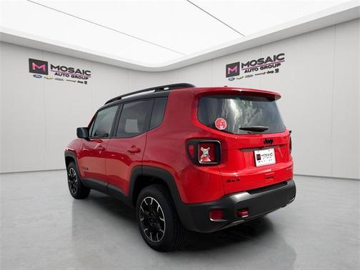 2023 Jeep Renegade Trailhawk