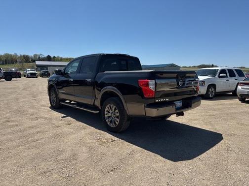 2017 Nissan Titan Platinum Reserve