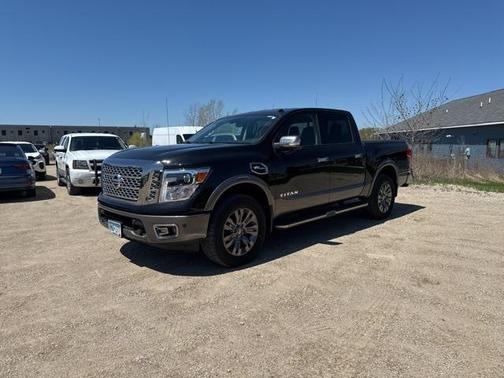 2017 Nissan Titan Platinum Reserve