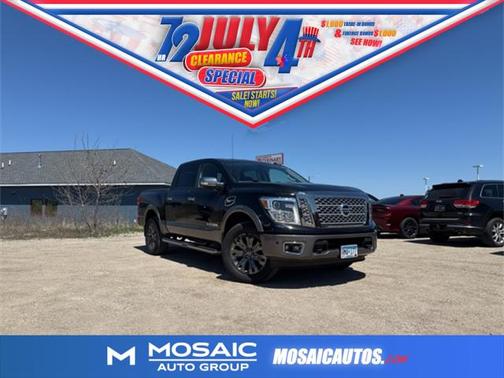 2017 Nissan Titan Platinum Reserve