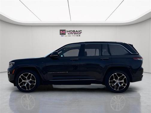 2023 Jeep Grand Cherokee 4xe Summit Reserve