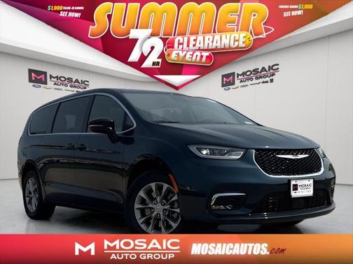 2025 Chrysler Pacifica L