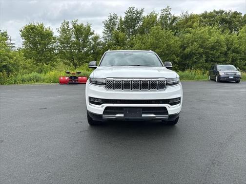2024 Jeep Grand Wagoneer L Series III 4x4