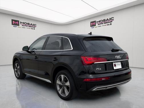 2024 Audi Q5 45 Komfort