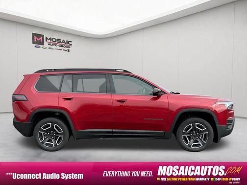 Red Hot Pearlcoat 2026 Jeep Cherokee Laredo 4x4