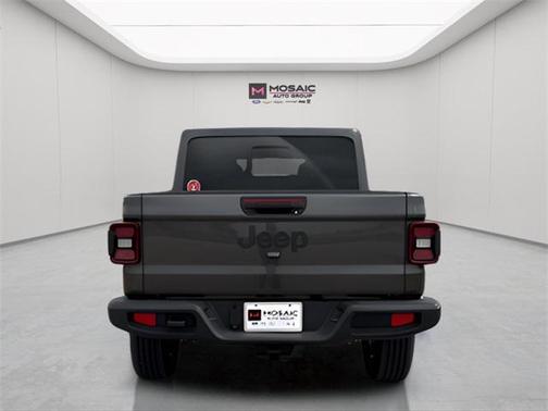2025 Jeep Gladiator Sport S