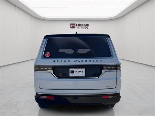 2024 Jeep Grand Wagoneer L Series III 4x4