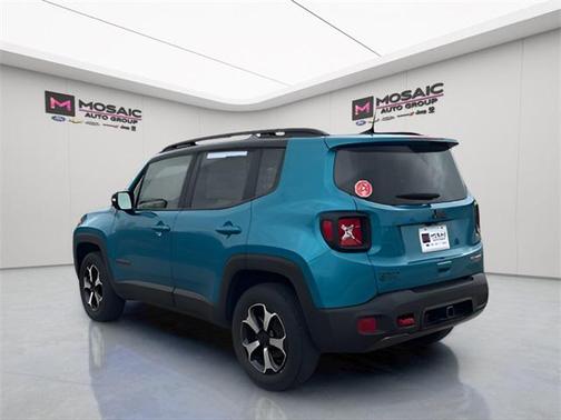 2022 Jeep Renegade Trailhawk