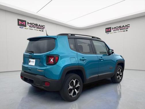 2022 Jeep Renegade Trailhawk